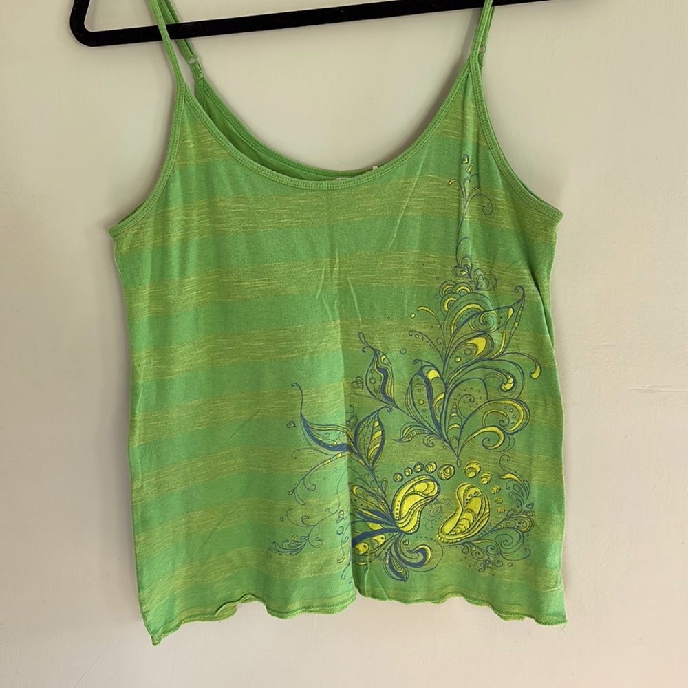🔥 2/$8, 3/$10, 4/$12 🔥 Vintage Hang Ten Green tank